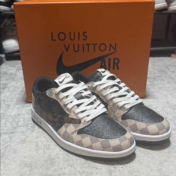Jordan Other - Air Jordan 1 low Louis Vuitton Monogram